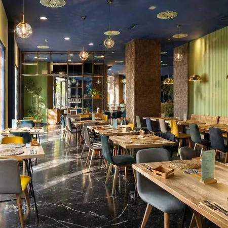 Holiday Inn Madrid - Las Tablas by IHG-2